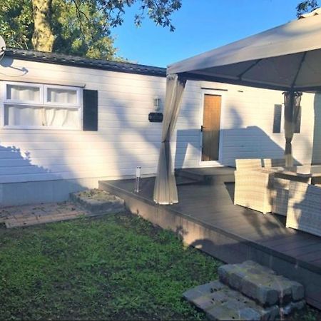Vakantiehuis Recreatiepark Rhederlaagse Meren Lathum 호텔 외부 사진